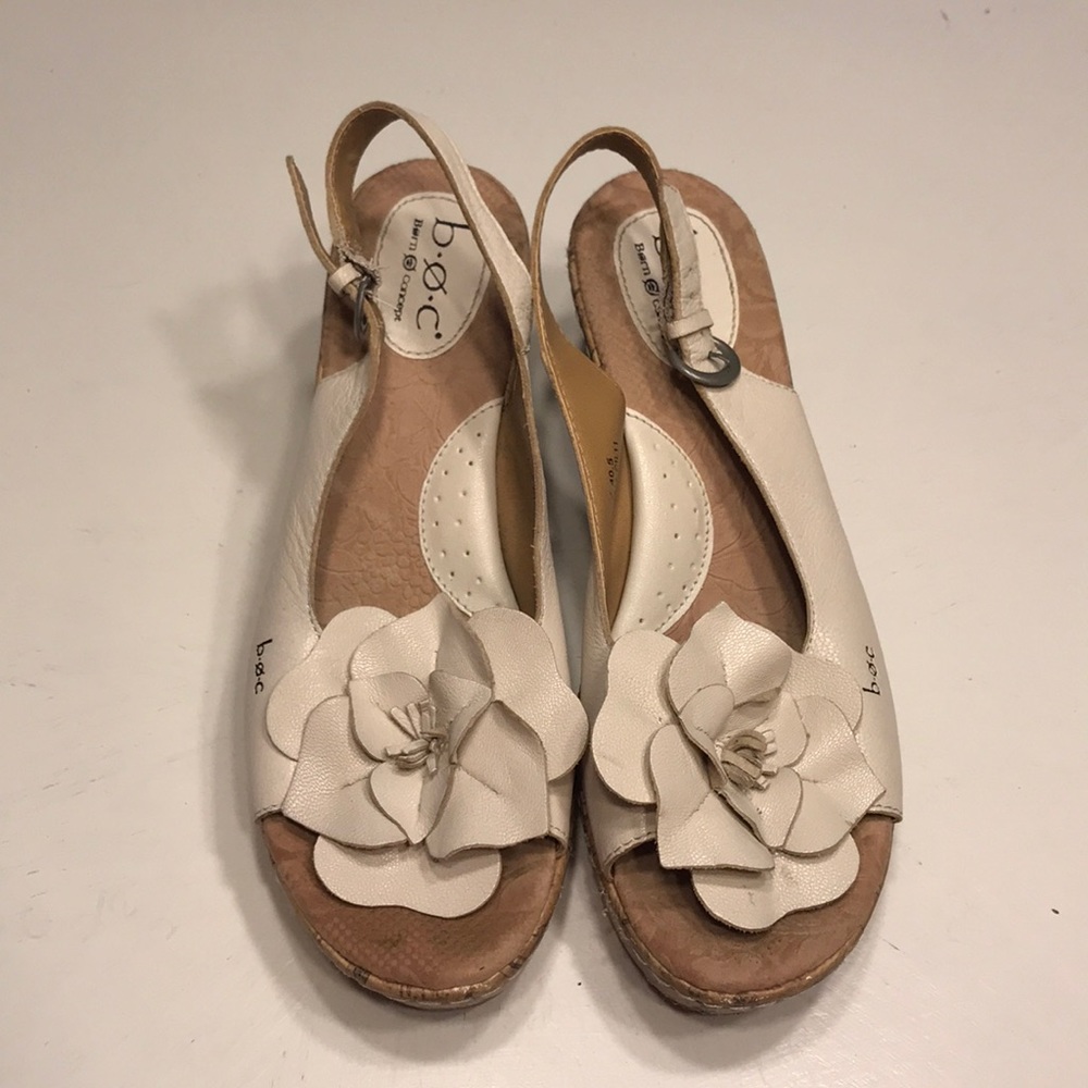Born Concept flower wedges